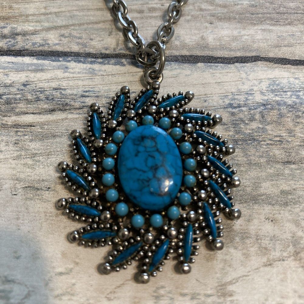 Turquoise Faux SunBurst Pendant Necklace Signed JJ 24" Silver Tone Chain Estate